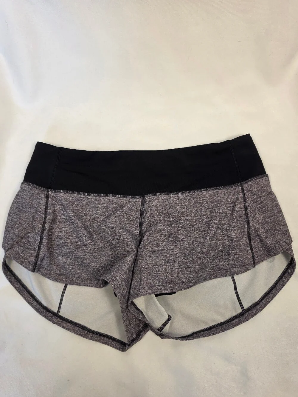 Lululemon Speed Up Low Rise Short 2.5